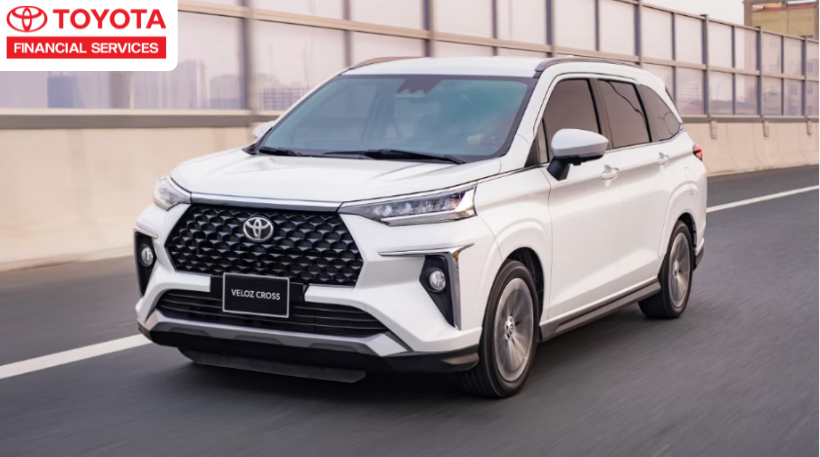 Giá xe Toyota 7 chỗ Veloz Cross