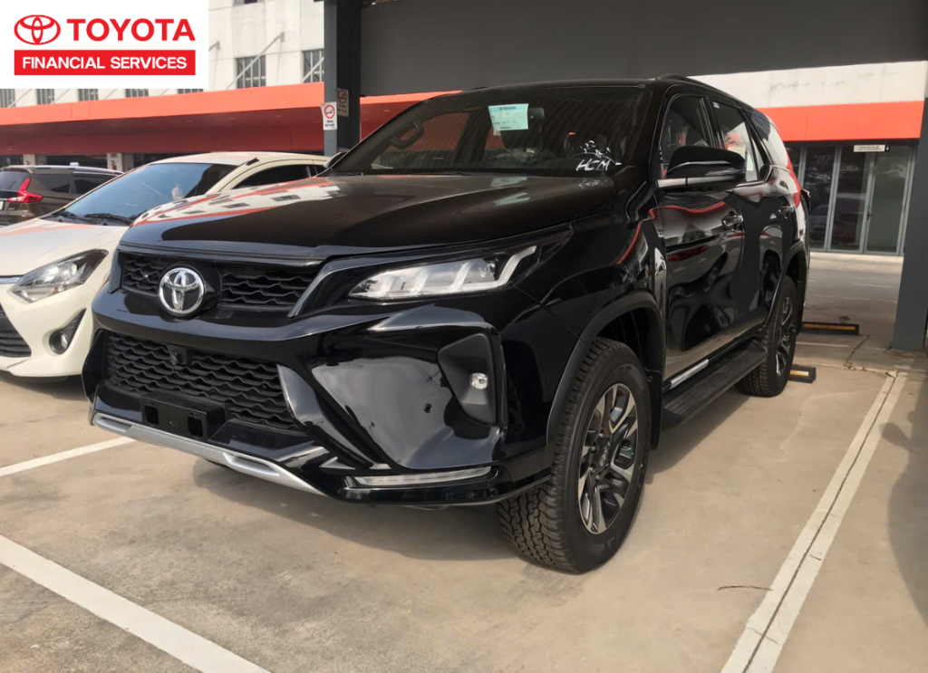 Mua xe Fortuner trả góp: Gói vay linh hoạt, lãi suất cạnh tranh, thủ tục đơn giản