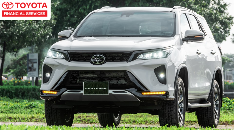 Toyota Fortuner là lựa chọn phù hợp với phong cách mạnh mẽ, sang trọng