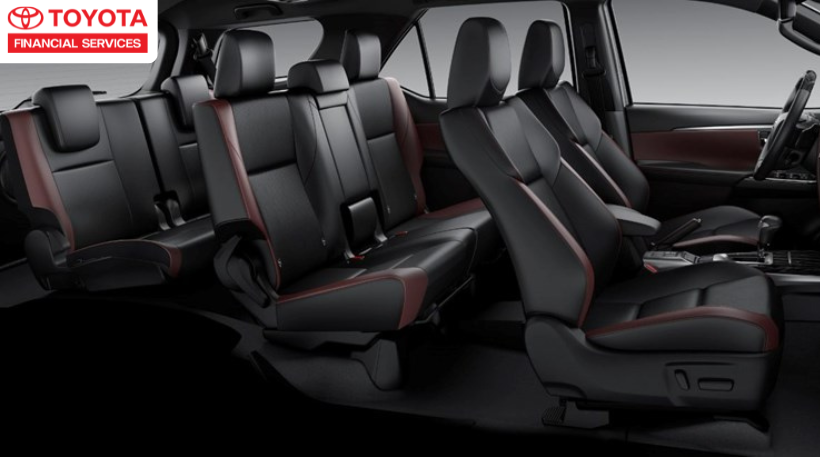Nội thất sang trọng trên Toyota Fortuner